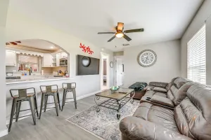 Image of 2 Mi to Fisherman's Village: Punta Gorda Home