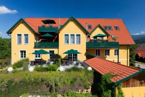 Image of Komfort Appartements Zirbenland - adults only - no dogs
