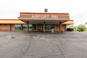 Image of OYO Hotel at Chicago Rockford International Airport, IL
