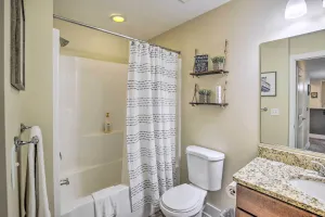 Image of Grand Haven Condo with Patio Less Than 1 Mi to Downtown