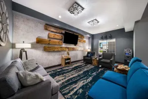 Image of Best Western Plus Lake Dallas Inn & Suites