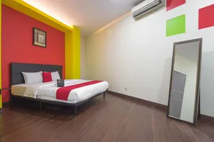 Image of RedDoorz near ITC Mangga Dua
