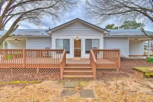 Image of Less Than 1 Mi to Downtown Lillington Home with Deck
