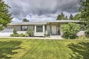 Image of Sunny Home with Patio Less Than 10 Mi to Lake Coeur dAlene