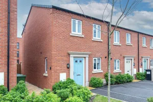 Image of Saxelbye House - Cosy 3 Bed Home near City Centre