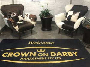 Image of Crown on Darby Newcastle