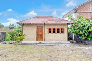 Image of SPOT ON 94317 Omah Pakem Homestay Syariah