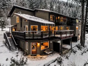 Image of All Seasons River Inn
