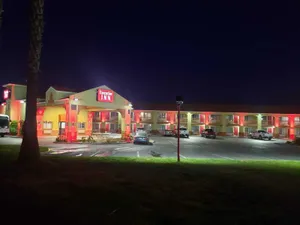 Image of Executive Inn westley,CA