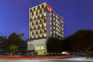 Image of Up-Peak Hotel Simpang Lima Semarang Formerly HA-KA Simpanglima Hotel Semarang