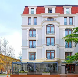 Image of City Avenue Hotel