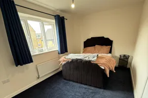 Image of Central 2 Bed Home - Parking, Ev Point, Garden