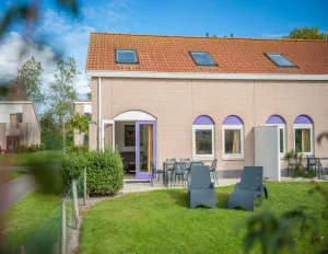 Image of Restyled Bungalow With 2 Bathrooms, Near the Beach