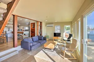 Image of Lakefront Cabin with Patio and Views in Lake Norden