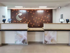 Image of Comfort Inn & Suites