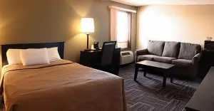 Image of Sunlac Inn Devils Lake