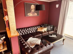 Image of Luxus-See-Domizil mit Sauna, Kamin und Boot-130 qm für 6 Personen