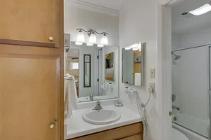 Image of Red River Condo with Fire Pit half Mi to Slopes!