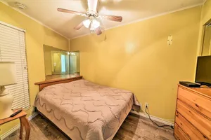 Image of Waterfront North Beach Condo with beach and pool access