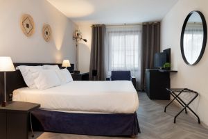 Image of Hôtel Chromatics & Restaurant Hill Club by HappyCulture