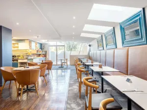 Image of Mantra on Northbourne