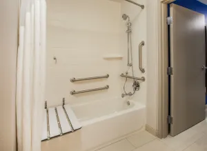 Image of Holiday Inn Express & Suites Cushing by IHG