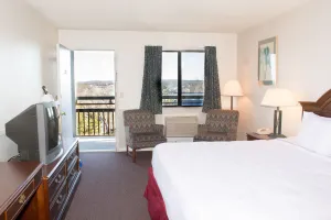 Image of Hawk's Nest Lodge