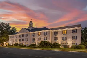 Image of Best Western PLUS Morristown Inn-Florham Park