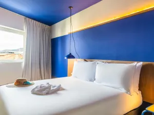 Image of greet hotel Marseille Parc Chanot Velodrome