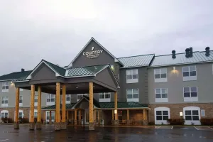 Image of Country Inn & Suites by Radisson, Houghton, MI