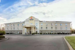 Image of Comfort Inn & Suites Carneys Point