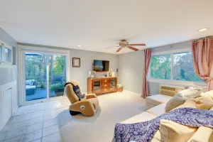 Image of Cozy Dix Hills Apt with Deck about 7 Mi to Beach!