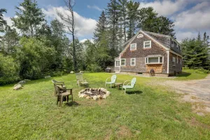 Image of Franconia Escape on Half Acre with Fire Pit and Deck!