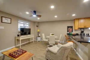 Image of 5 Mi to Dtwn Pittsburgh: Home w/ Deck!