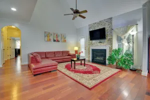 Image of High Point Vacation Rental w/ Private Deck!