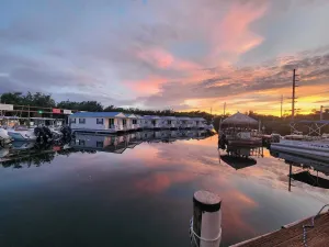 Image of Aqua Lodges At Hurricane Hole Marina