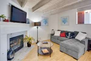 Image of Newport Beach Vacation Rental Near Beach and Pier