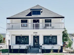 Image of The Landing Hotel and Dining