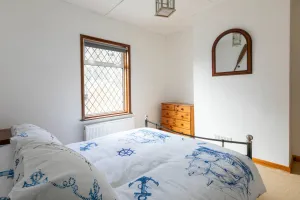 Image of Stylish 2BD Family Hideaway in Dover