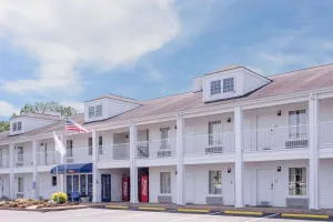 Image of Baymont by Wyndham Albany at Albany Mall