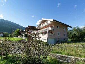 Image of Apartment with terrace in Aschau im Zillertal