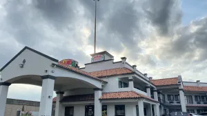 Image of Island Suites Hobby Airport