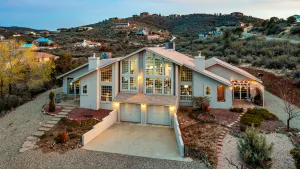 Image of Lynx Lake Luxe Retreat Sleeps 22 Hot Tub & More