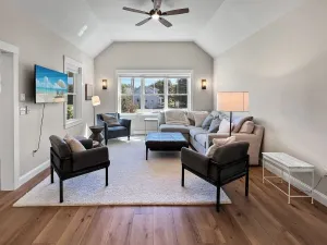 Image of Long Sands Your All-Season GetAway