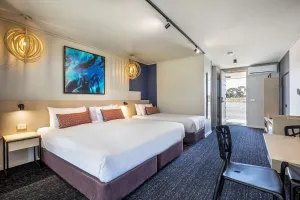 Image of Nightcap at Gateway Hotel