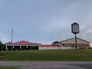 Image of COVERED BRIDGE INN & SUITES