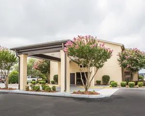 Image of Quality Inn Mullins - Marion