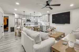 Image of 5 Mi to Cambridge Square: Ooltewah Getaway!