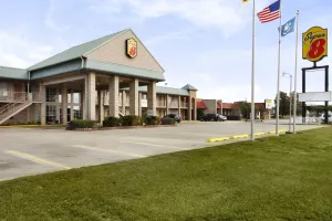 Image of Super 8 by Wyndham New Iberia