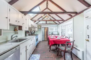 Image of Rockmere Inn